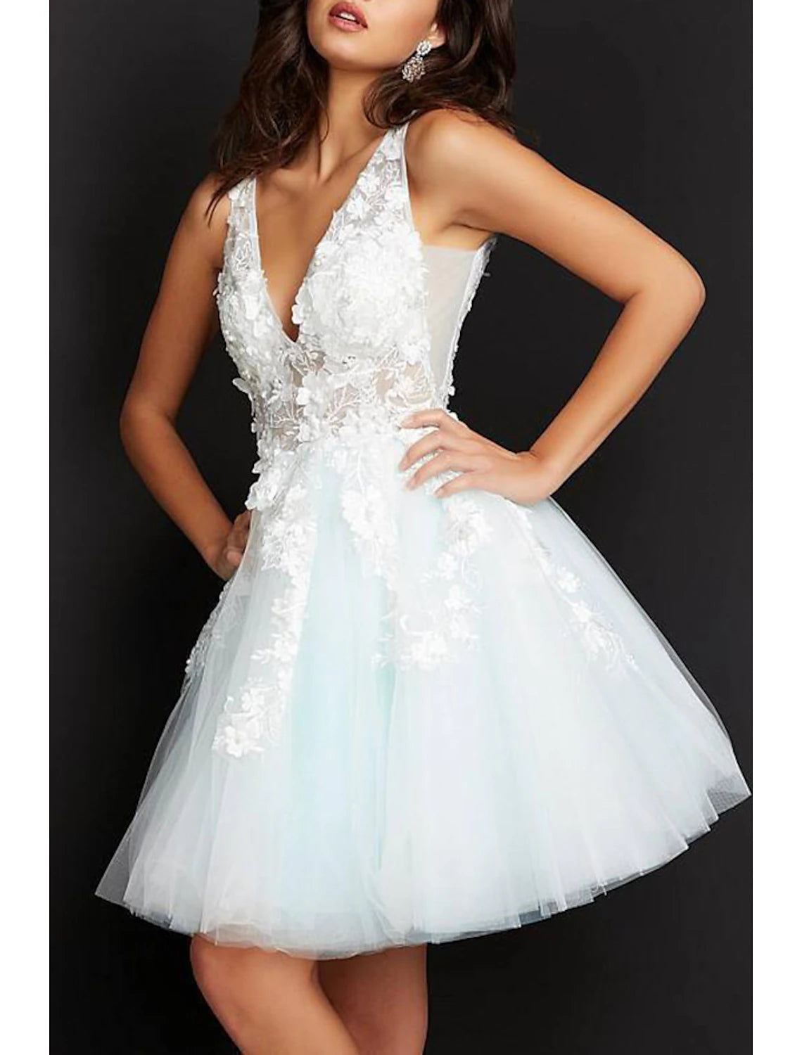 Abiti da cocktail a trapezio, graziosi abiti da laurea, quinceanera, corti/mini, senza maniche, scollo a V, in tulle con applicazioni